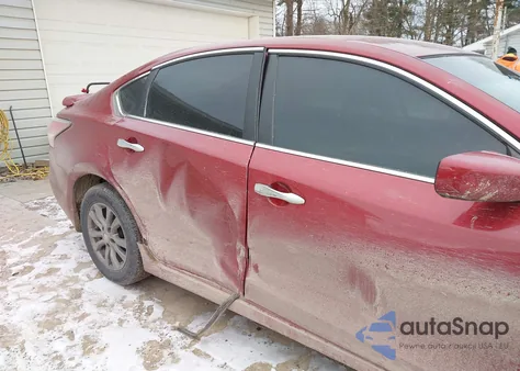 2015 Nissan Altima 2.5 S из США, поврежденный, VIN 1N4AL3APXFN861289